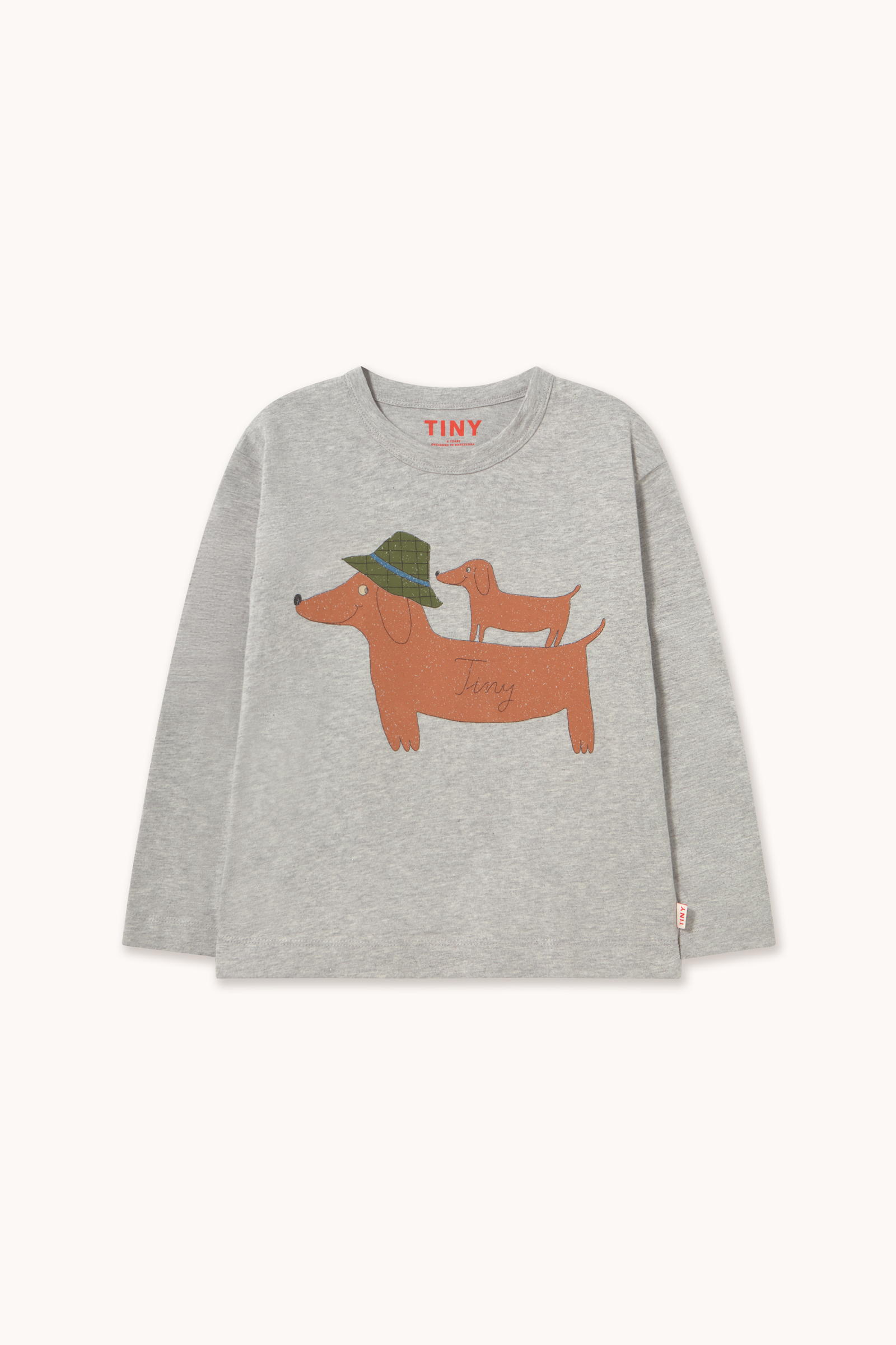 TWO DOGS GRAPHIC SLEEVE TEE