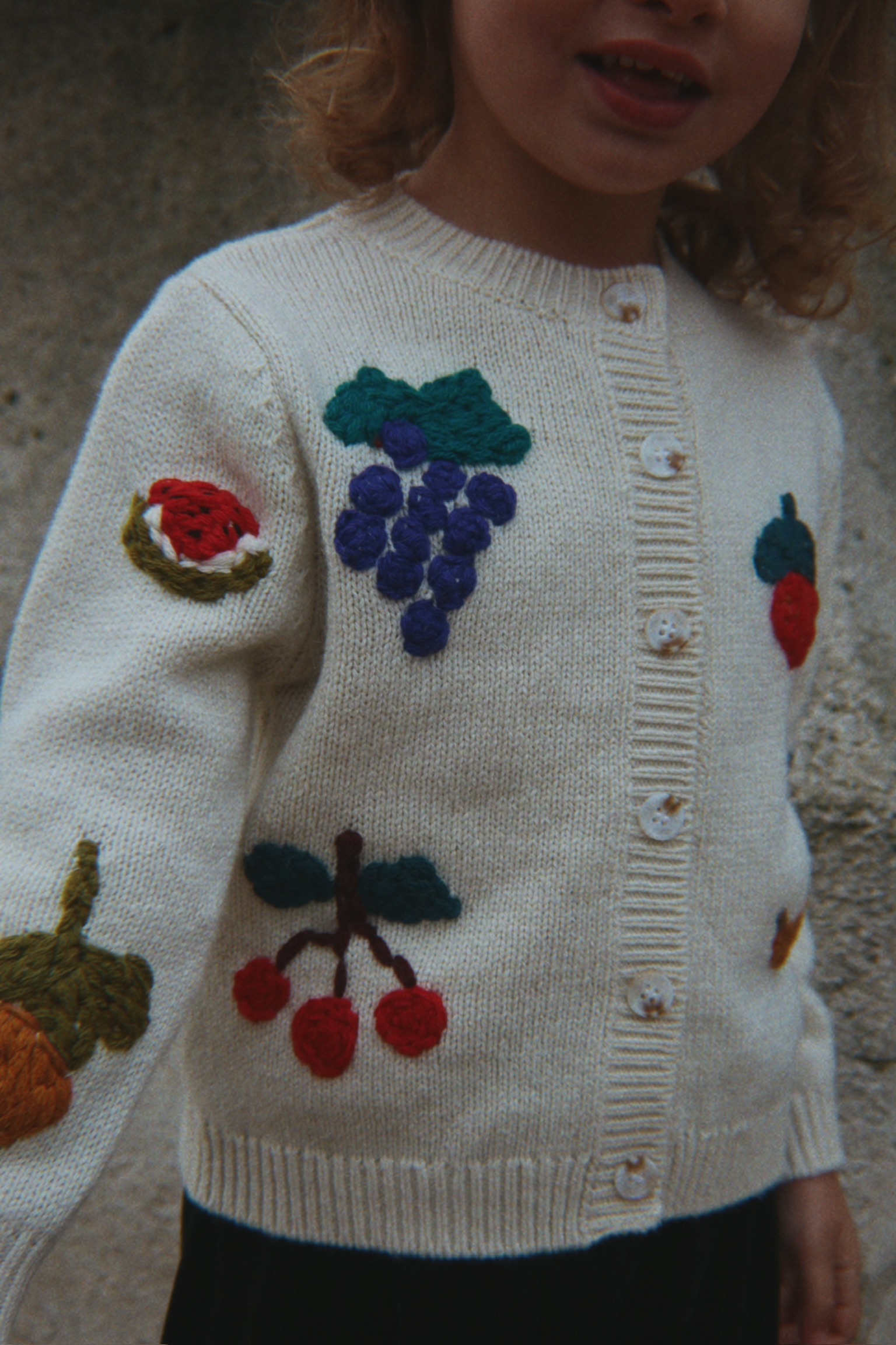 FRUITY CARDIGAN