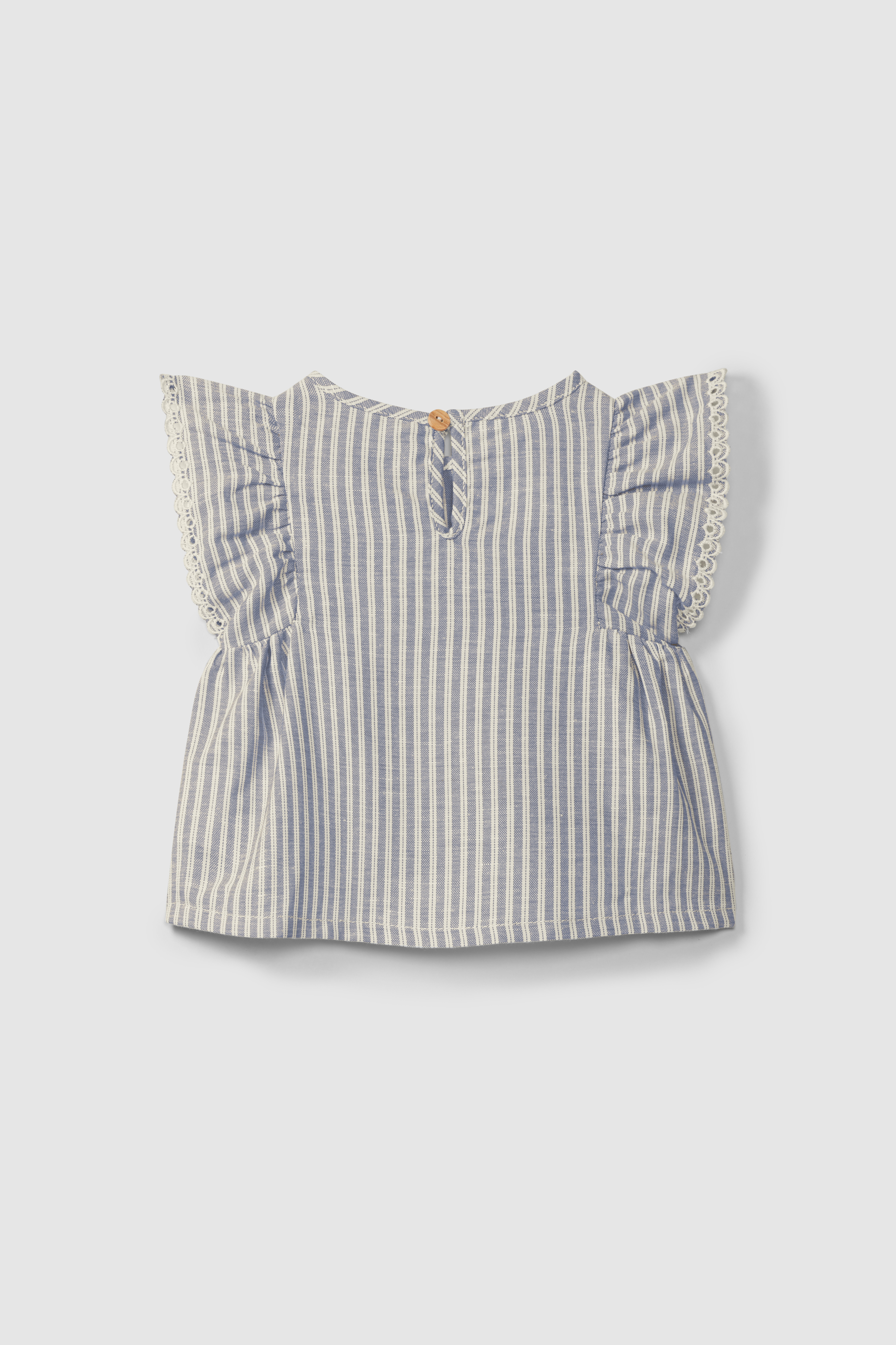 BLOUSE IN STRIPED FABRIC